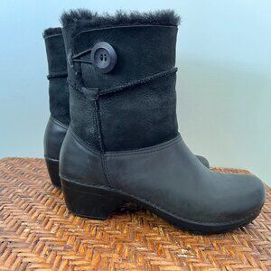 Dansko Stormy oiled nubuck ankle boots size 39